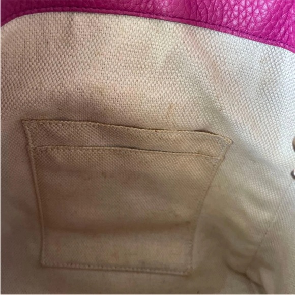 Gucci Pink Leather Shoulder Bag - Picture 5 of 16